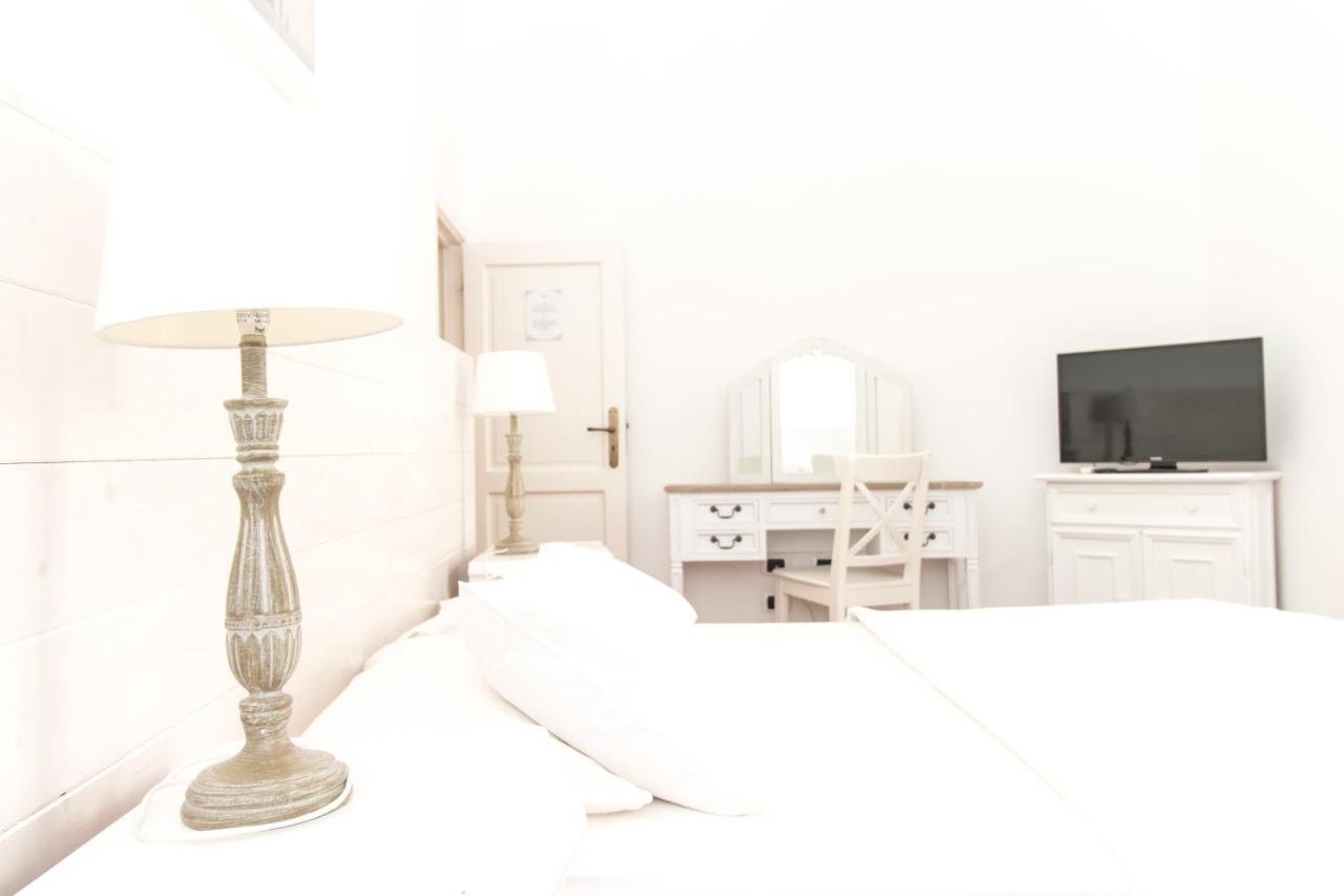 And So Bed & Breakfast Lecce Eksteriør bilde